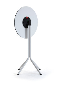 Высокий стол с откидным верхом для контракта