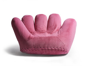 Кресло из искусственного меха