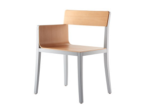 Деревянный стул