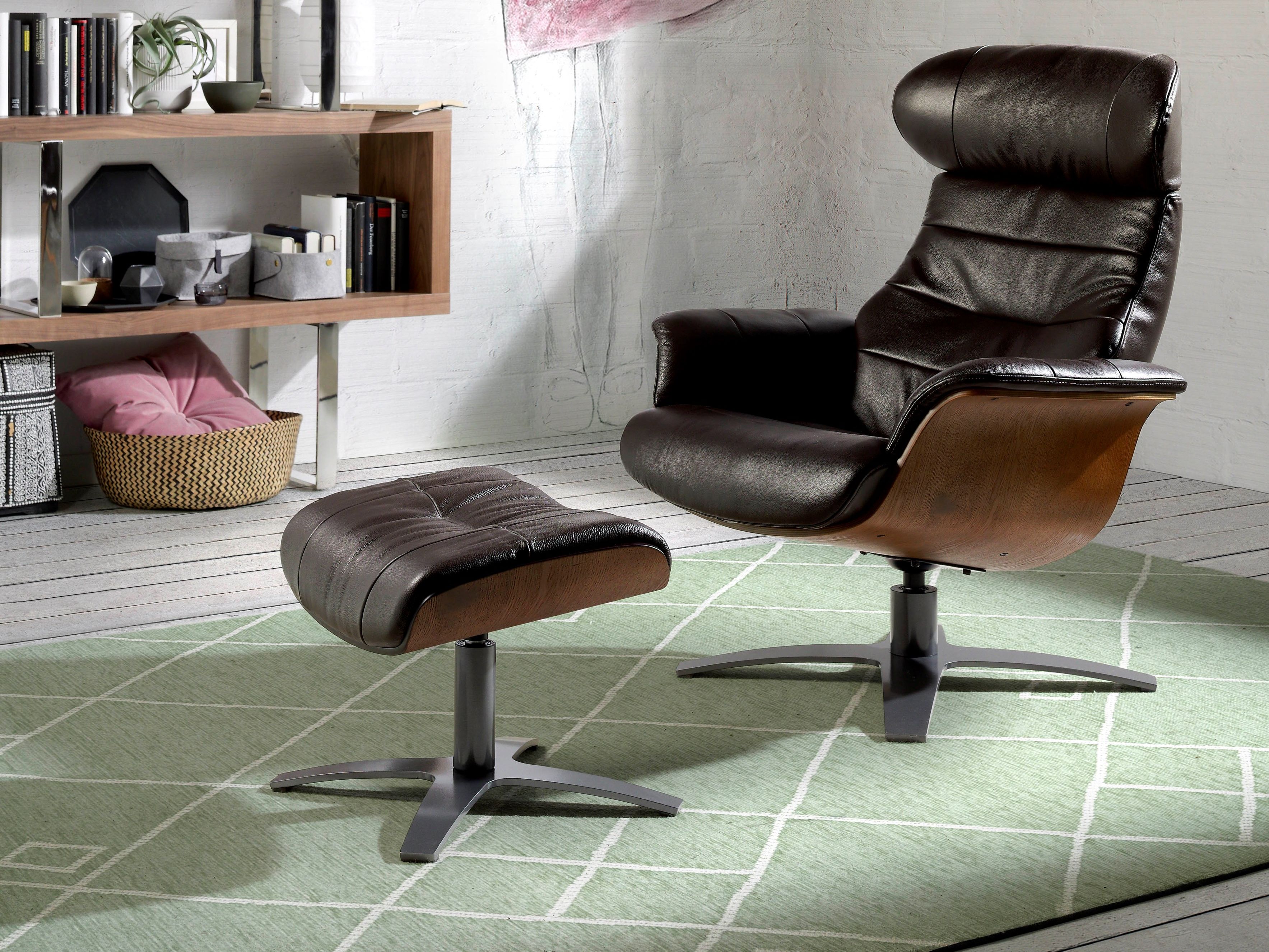 Кожаная мягкая поворотная спицевая подставка для ног Angel Cerda диван Trend ARCH-00043494 - Вид №6