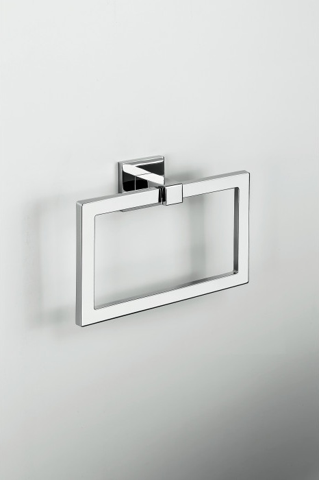 B3731 BasicQ Полотенцедержатель-кольцо COLOMBO Basic Q Colombo Design