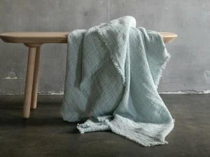 LinenMe Однотонный льняной плед ручной работы Washed waffle big 0914301