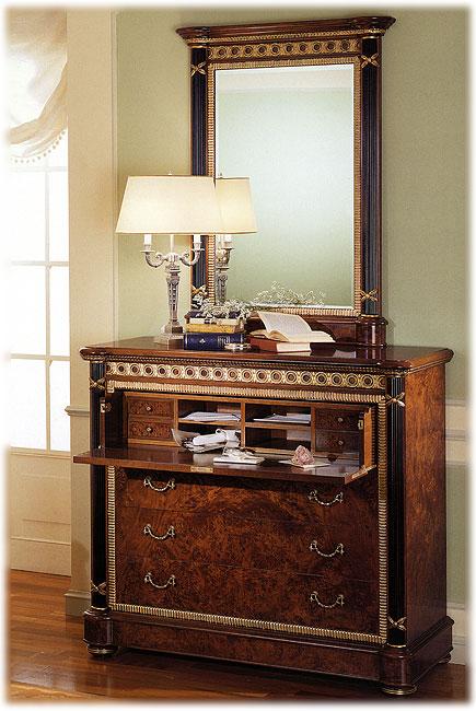 Комод  CANTALUPPI Levante como