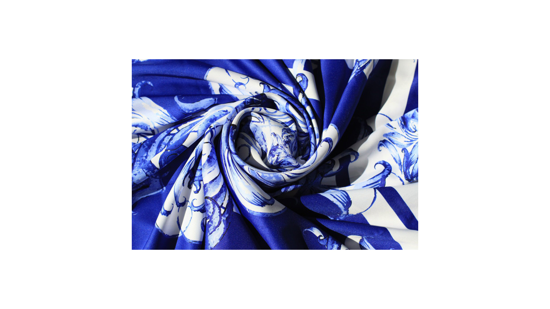 10633877 МД Нины Ручкиной Платок сувенирный "Гжель" 90х90см Ткань  - Вид №1