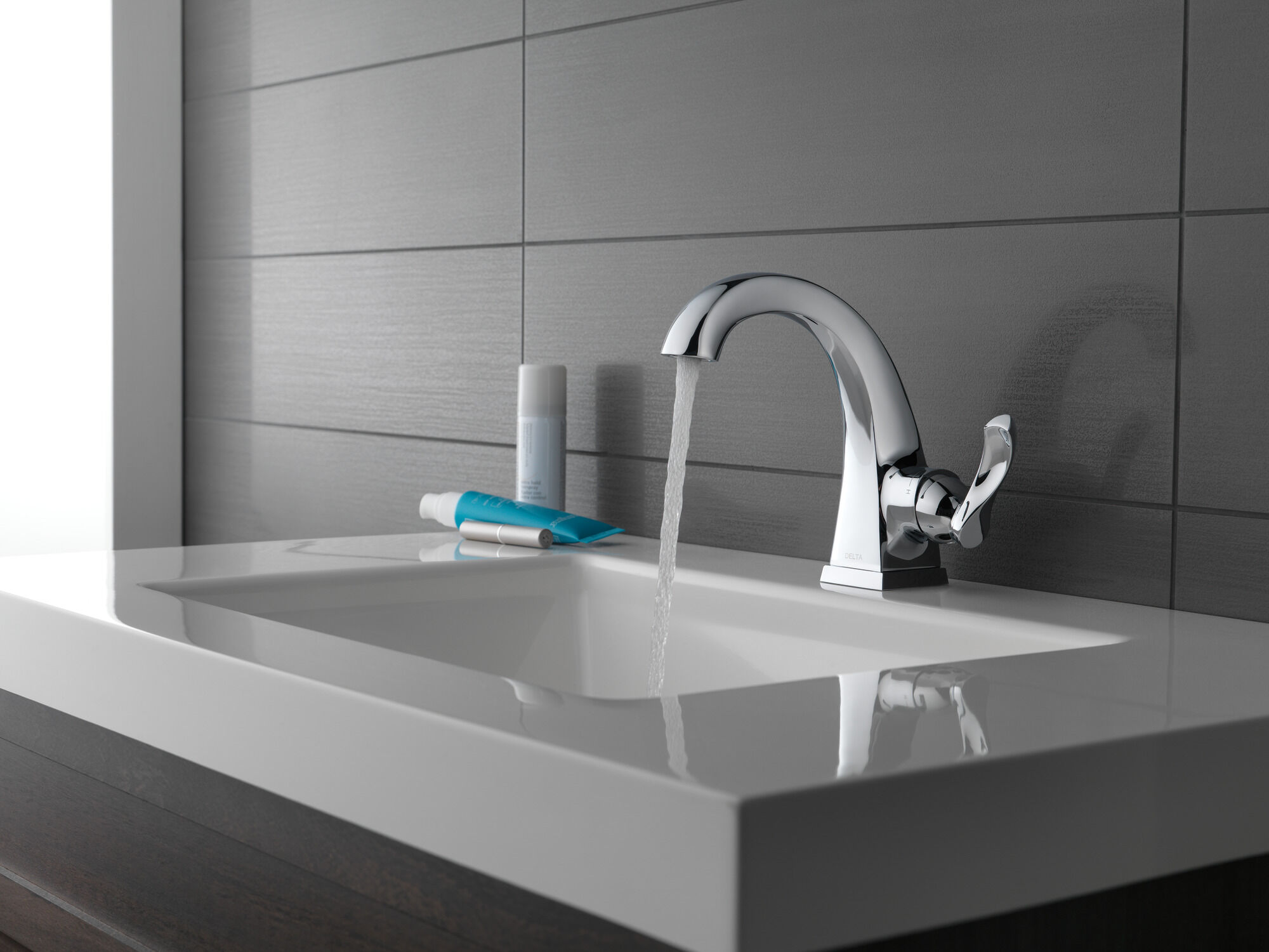 15741LF Смеситель Centerset с одной ручкой Delta Faucet Everly Хром  - Вид №8