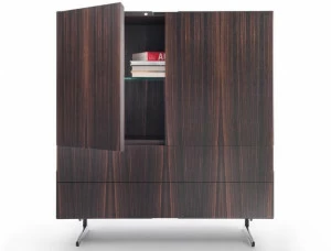 Flexform Тумба из дерева с распашными дверцами Piuma