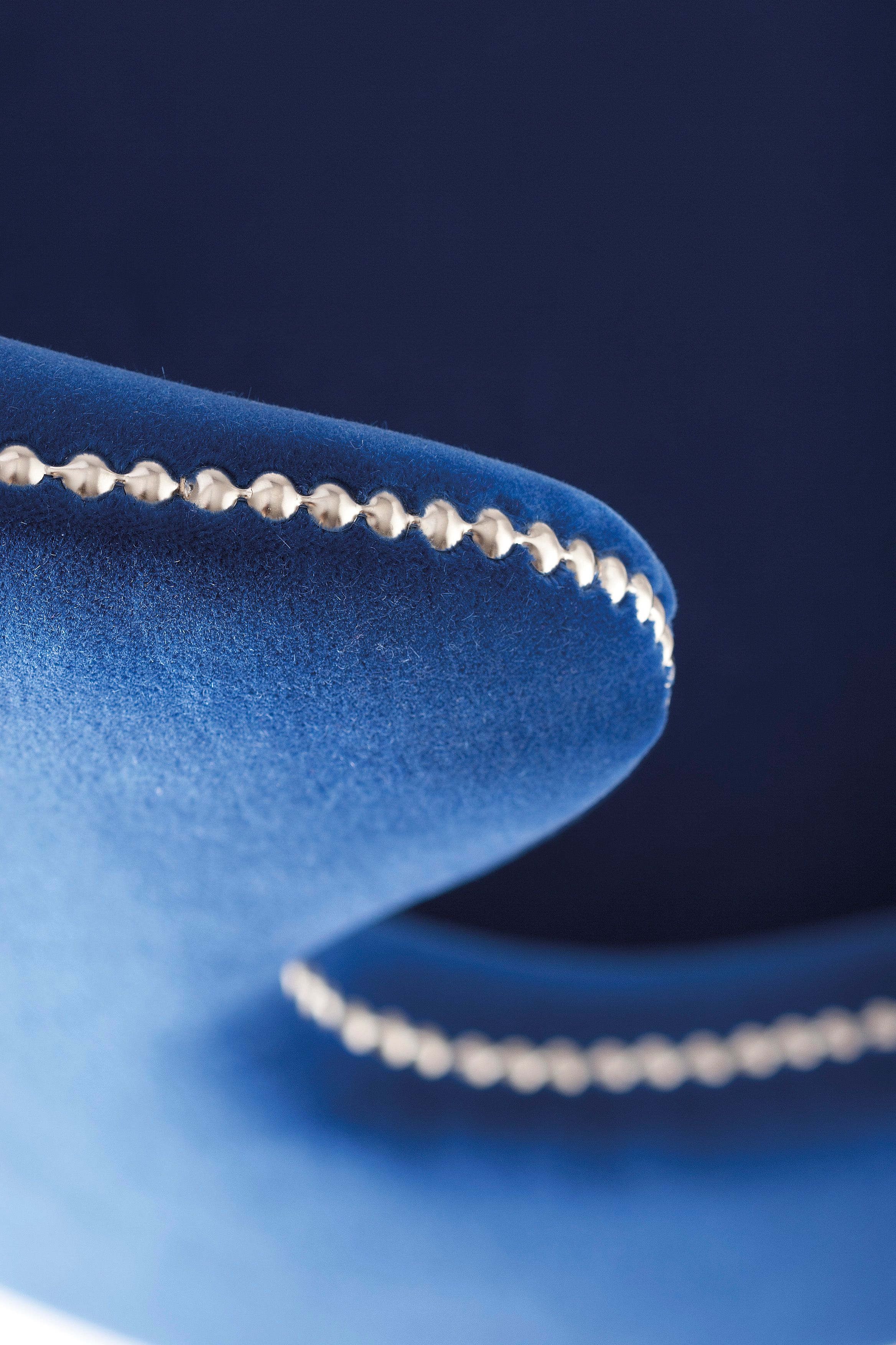 Тканевый табурет с подставкой для ног со спинкой Tirolo ARCH-00145520 - Вид №1