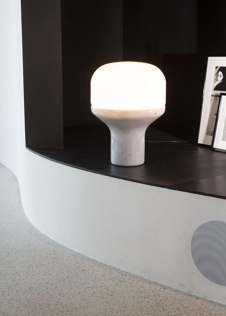 Martinelli Luce Настольная лампа из мрамора со стеклянным диффузором  828/mr  - Вид №2