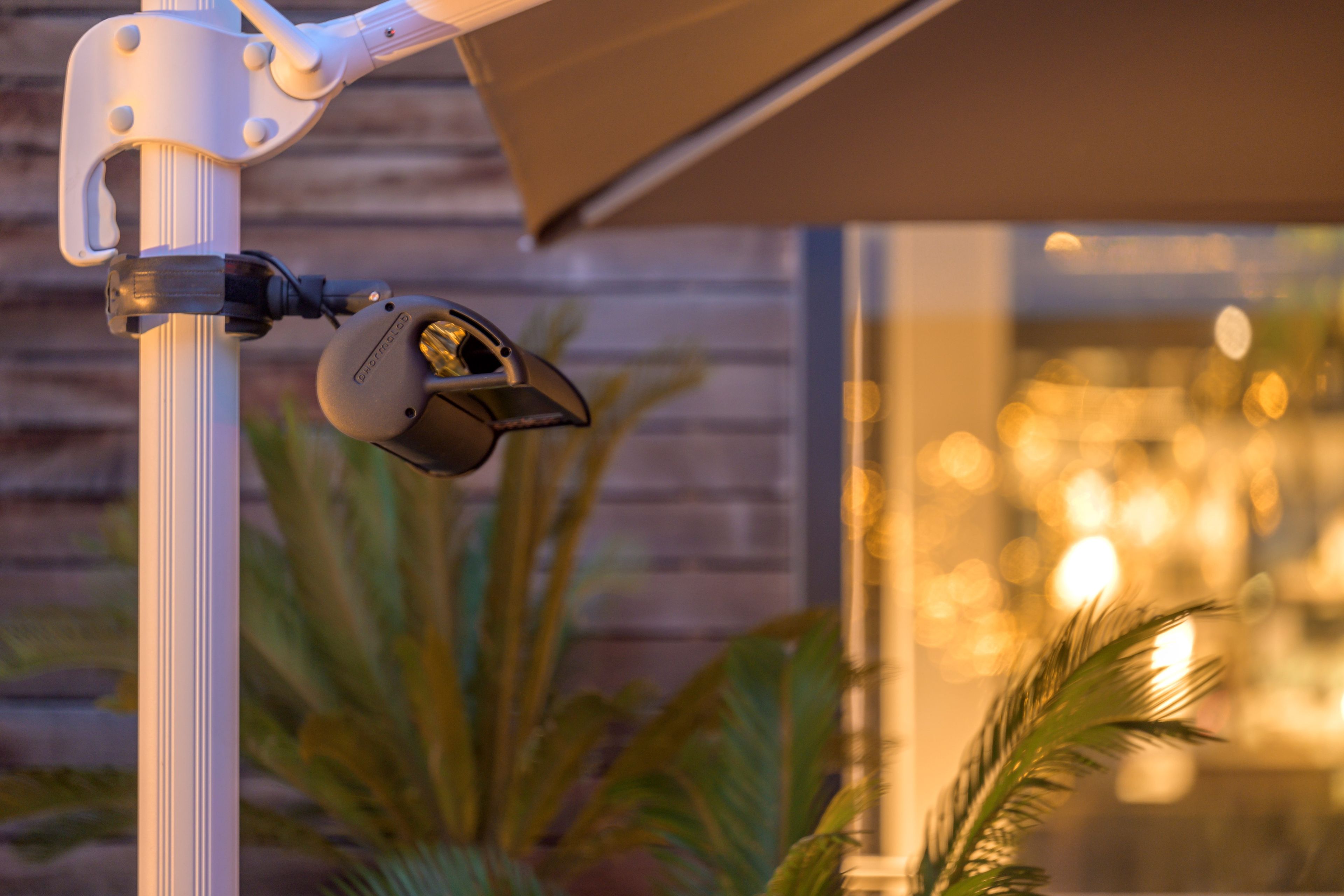 Нагревательная лампа с навесом Phormalab Aura ARCH-00056759 - Вид №1