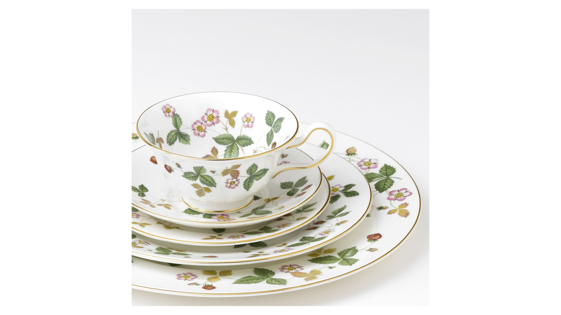 10672532 Wedgwood Набор тарелок суповых  Wedgwood Земляника 20см, 6 шт, фарфор Фарфор костяной  - Вид №4