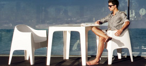 027671 Высокое кресло Vondom Solid