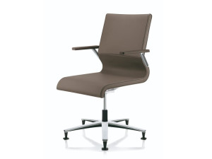 Регулируемый по высоте поворотный офисный стул из кожи с подлокотниками