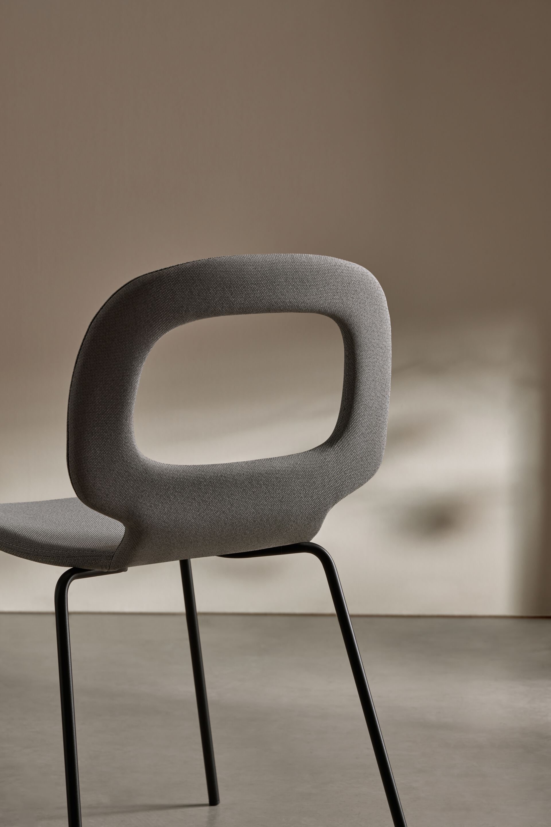 Мягкий стул из ткани Blasco&Vila Halo ARCH-00099022 - Вид №5