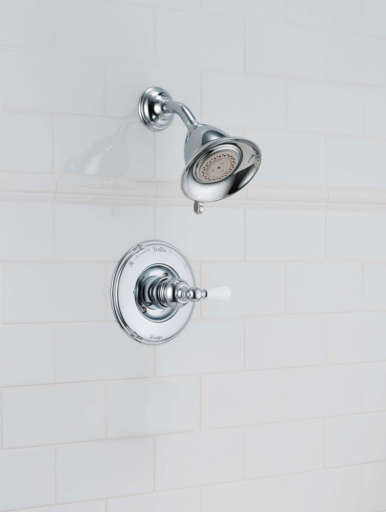 T14255-NCLHP Облицовка для душа Monitor® серии 14 - Без ручки Delta Faucet Victorian Жемчужный никель и хром - Вид №1