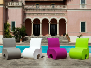 Кресло из полиэтилена