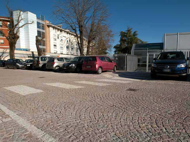 Восстановленный каменный куб PAVESMAC Porfidbloc® ARCH-00022349 - Вид №12