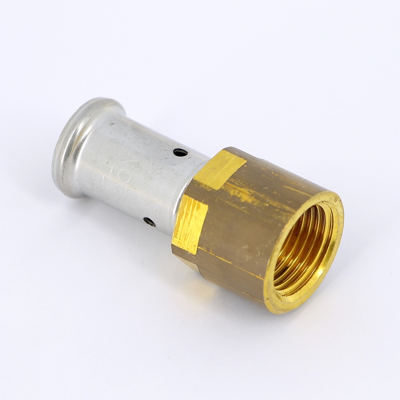 Муфта В пресс HENCO 16x1/2" 18P1604