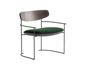 Кресло с металлическим каркасом и тканевым сиденьем