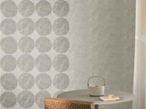 Нетканые обои с рисунком