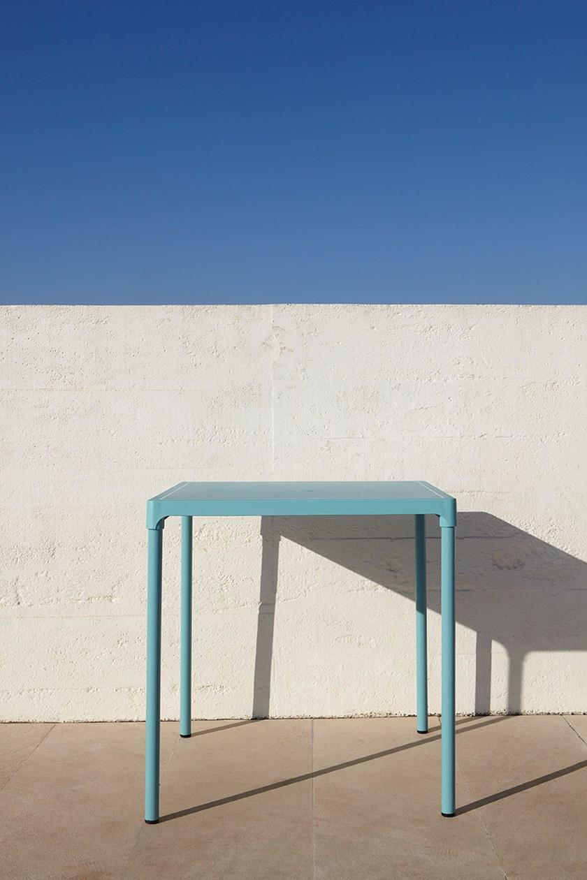 Adico Штабелируемый садовый стол из полипропилена sun-id-1374316 - Вид №1