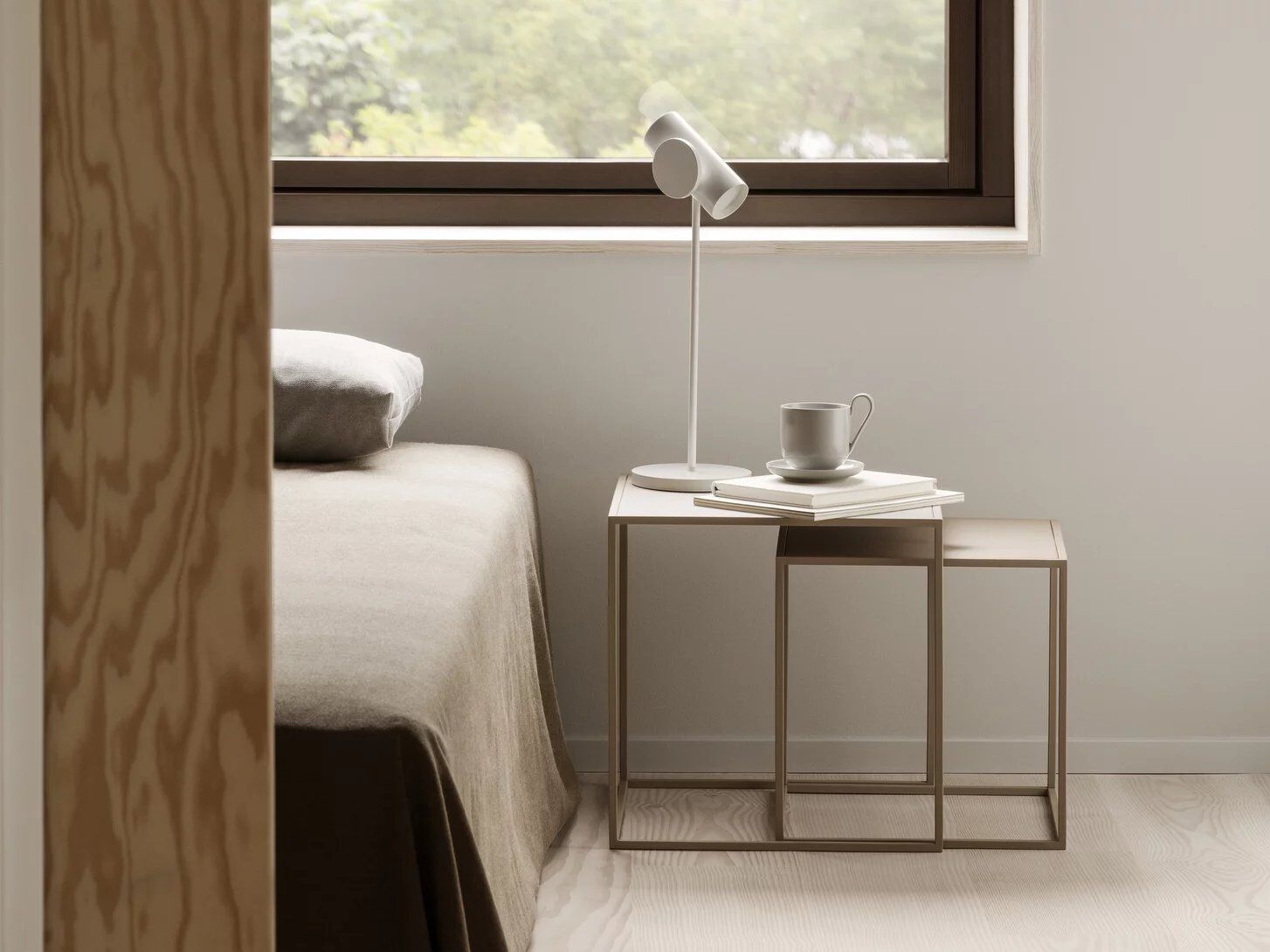 Квадратный стальной журнальный столик с порошковым покрытием blomus Fera ARCH-00152521 - Вид №16