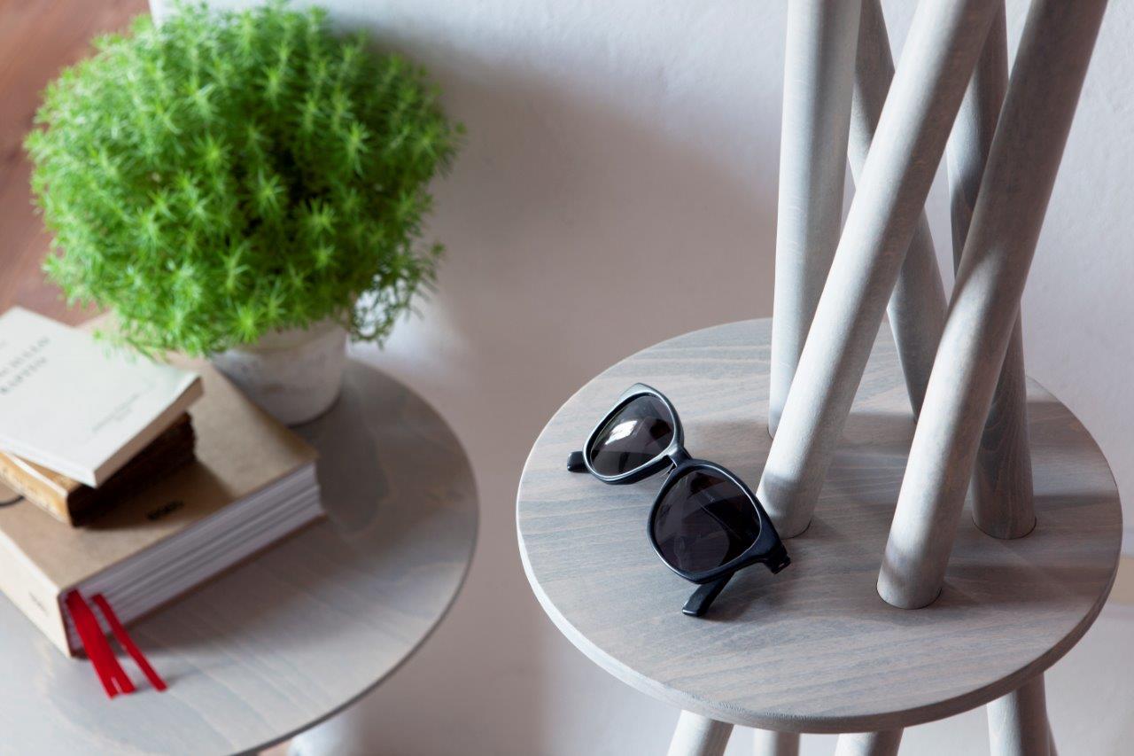 Напольная вешалка из бука In Stock Karn ARCH-00079195 - Вид №2