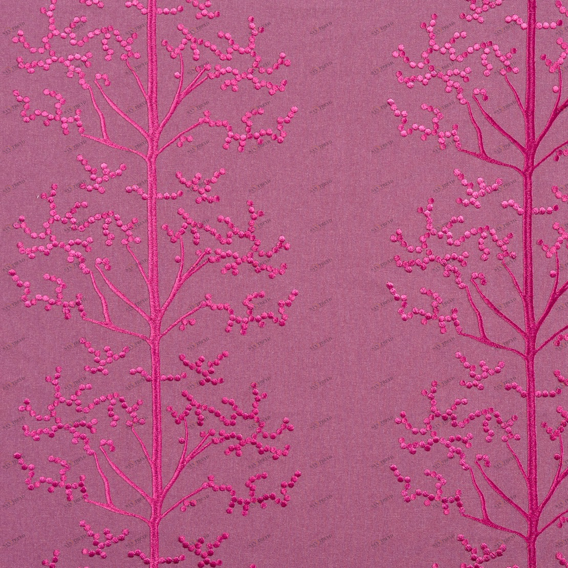 Рулон обоев COCOON CCN19674311. Основа вышивка Casadeco