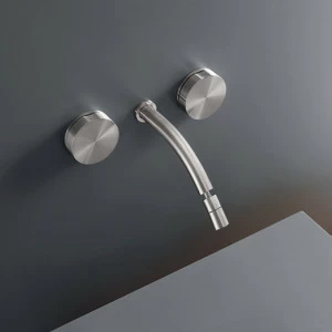 Настенный двойную ручку смеситель с регулируемым носиком L. 170 мм  GIO15 CEADESIGN