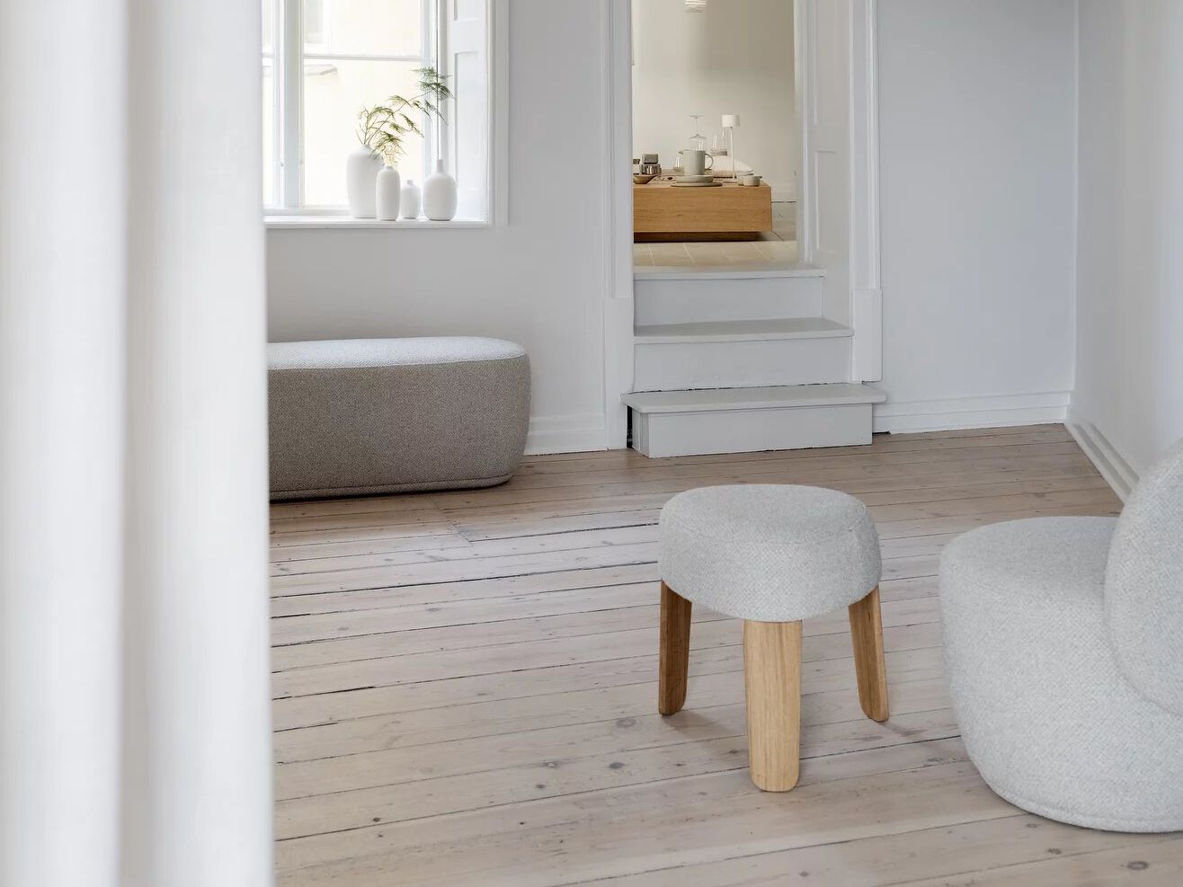 Прямоугольный журнальный столик из дуба blomus Goba ARCH-00048126 - Вид №3