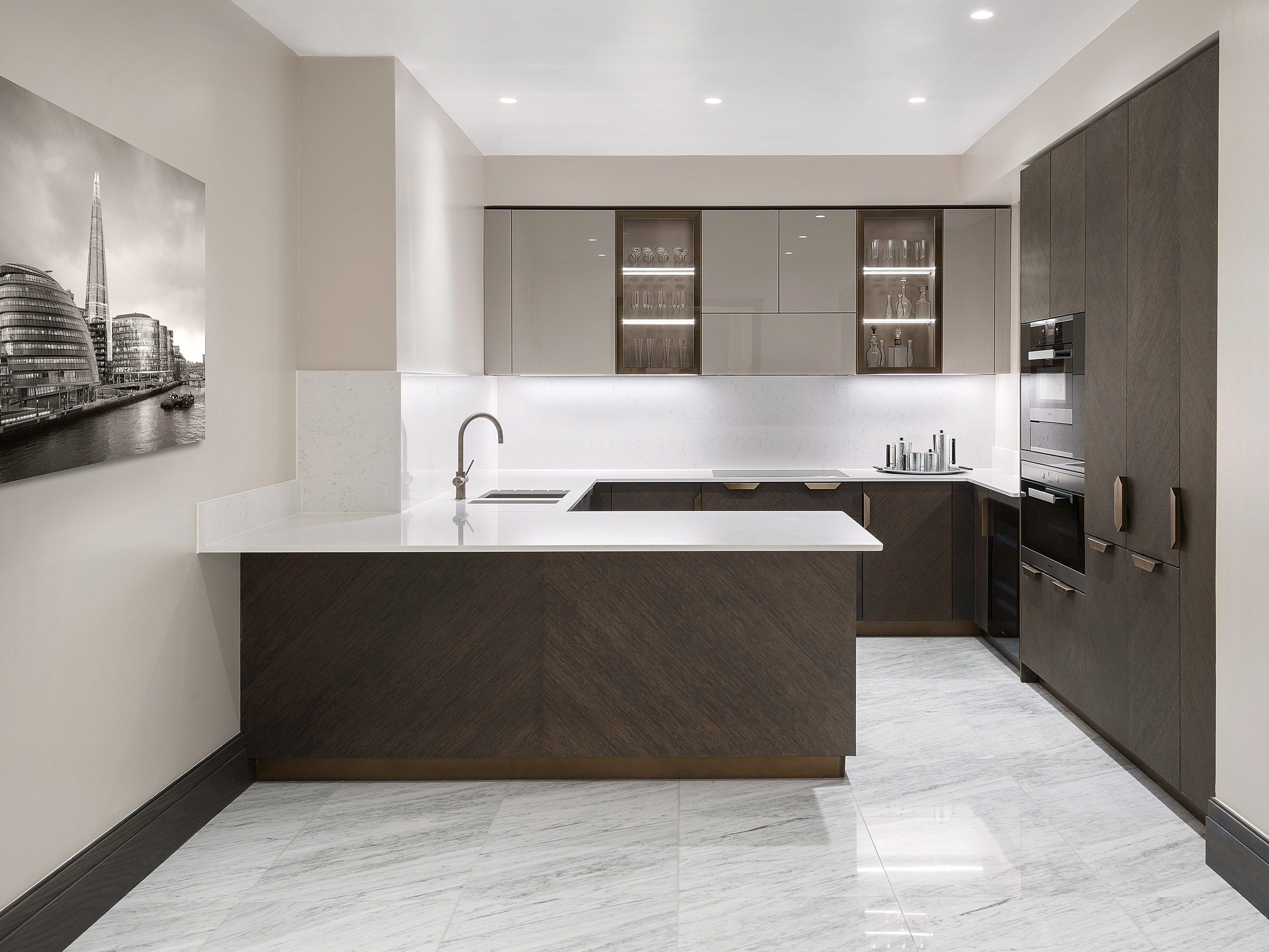 Угловая кухня с полуостровом и колоннами TM Italia Cucine D90 ARCH-00055948