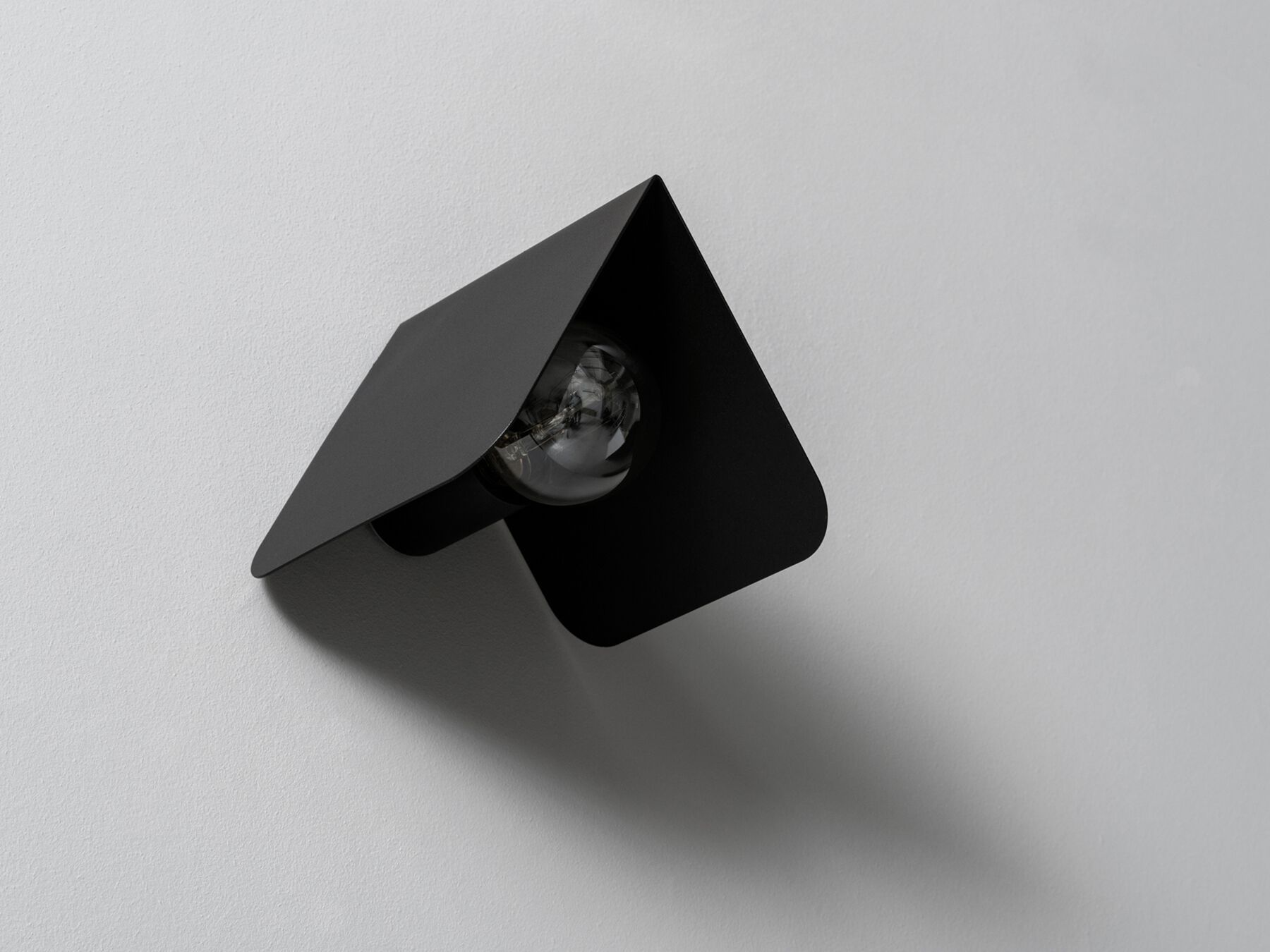 Настенный светильник с порошковым покрытием +kouple Corner ARCH-00113482