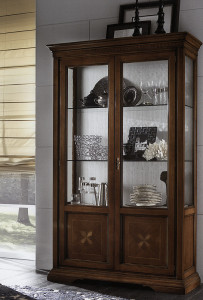 Витрина REGINA DEVINA NAIS VT042