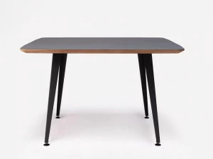 ONDARRETA Квадратный деревянный стол Don