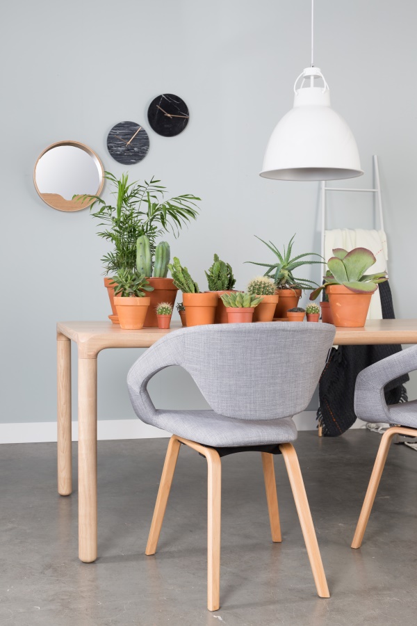 Кресло Flexback серое с черным основанием Zuiver 1200127 - Вид №5