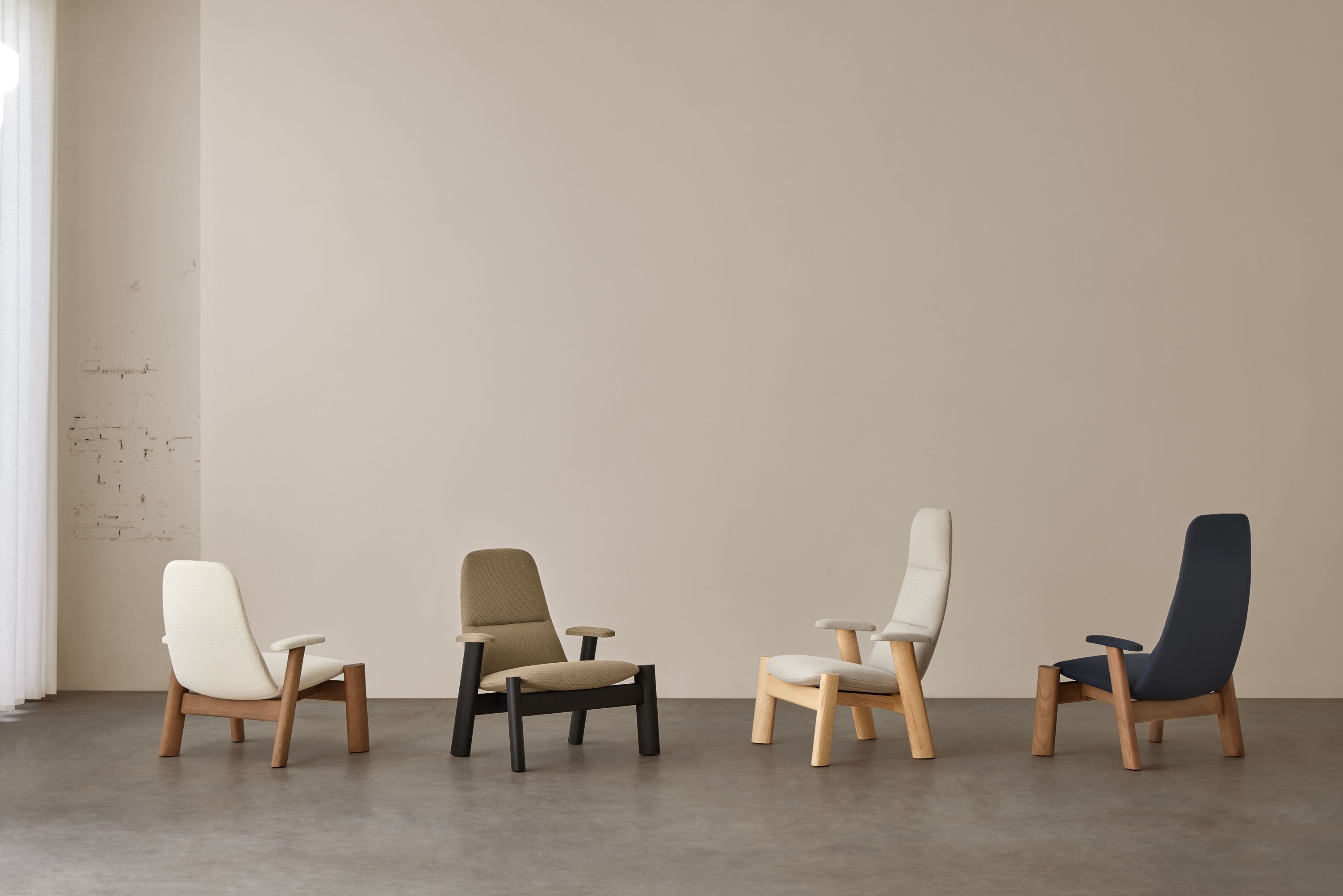 Тканевое кресло с подлокотниками и высокой спинкой Blasco&Vila Koko ARCH-00052337 - Вид №4