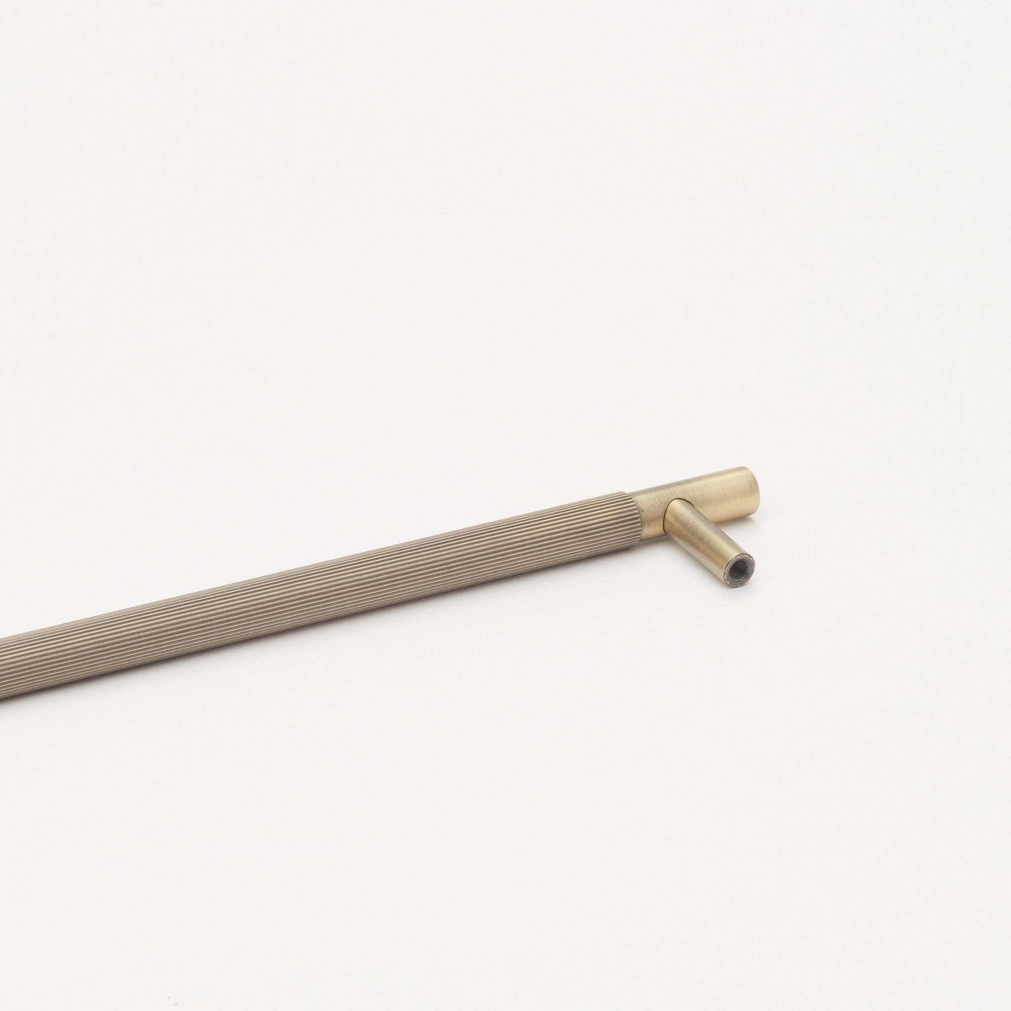 Латунь мост мебельная ручка Lo & Co Interiors LINEAR ARCH-00068486 - Вид №14