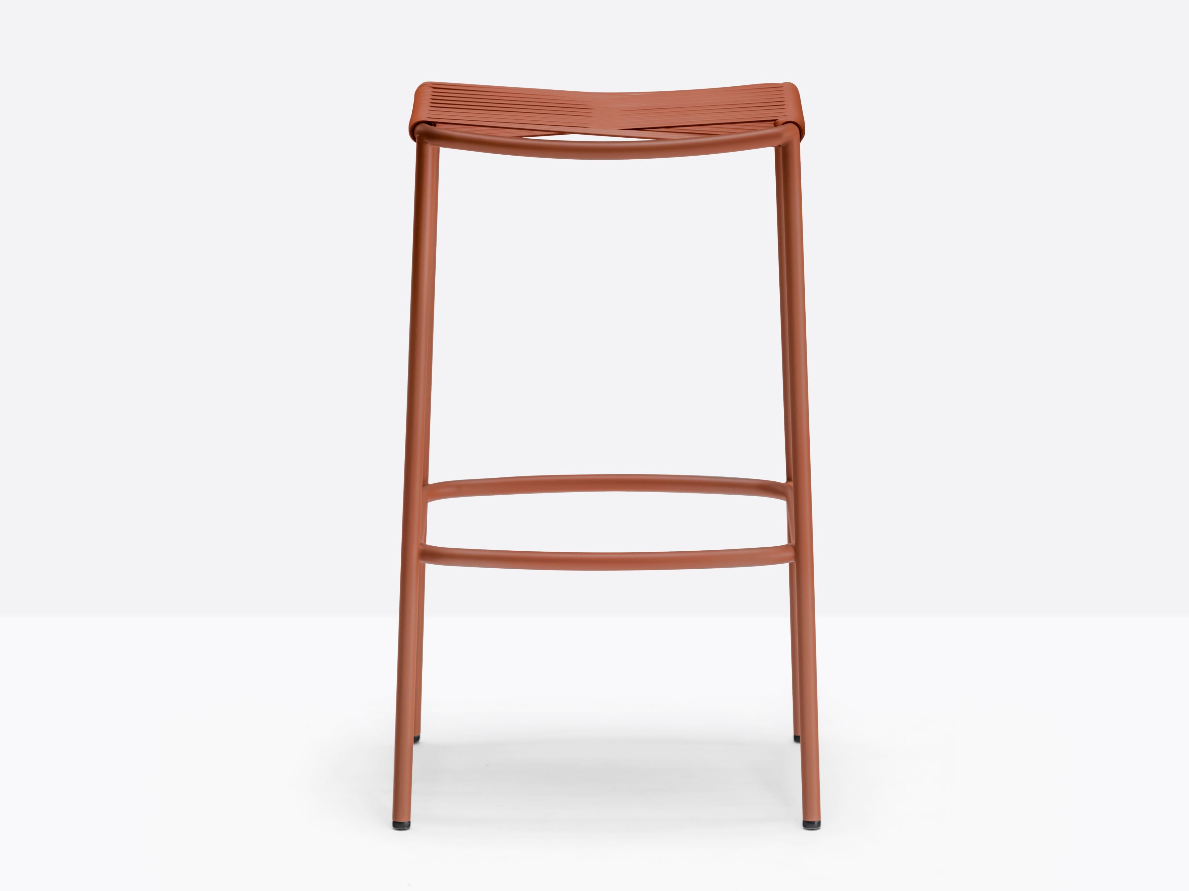 Высокий садовый стул из стали и ПВХ с подставкой для ног Pedrali Philía ARCH-00105038 - Вид №1