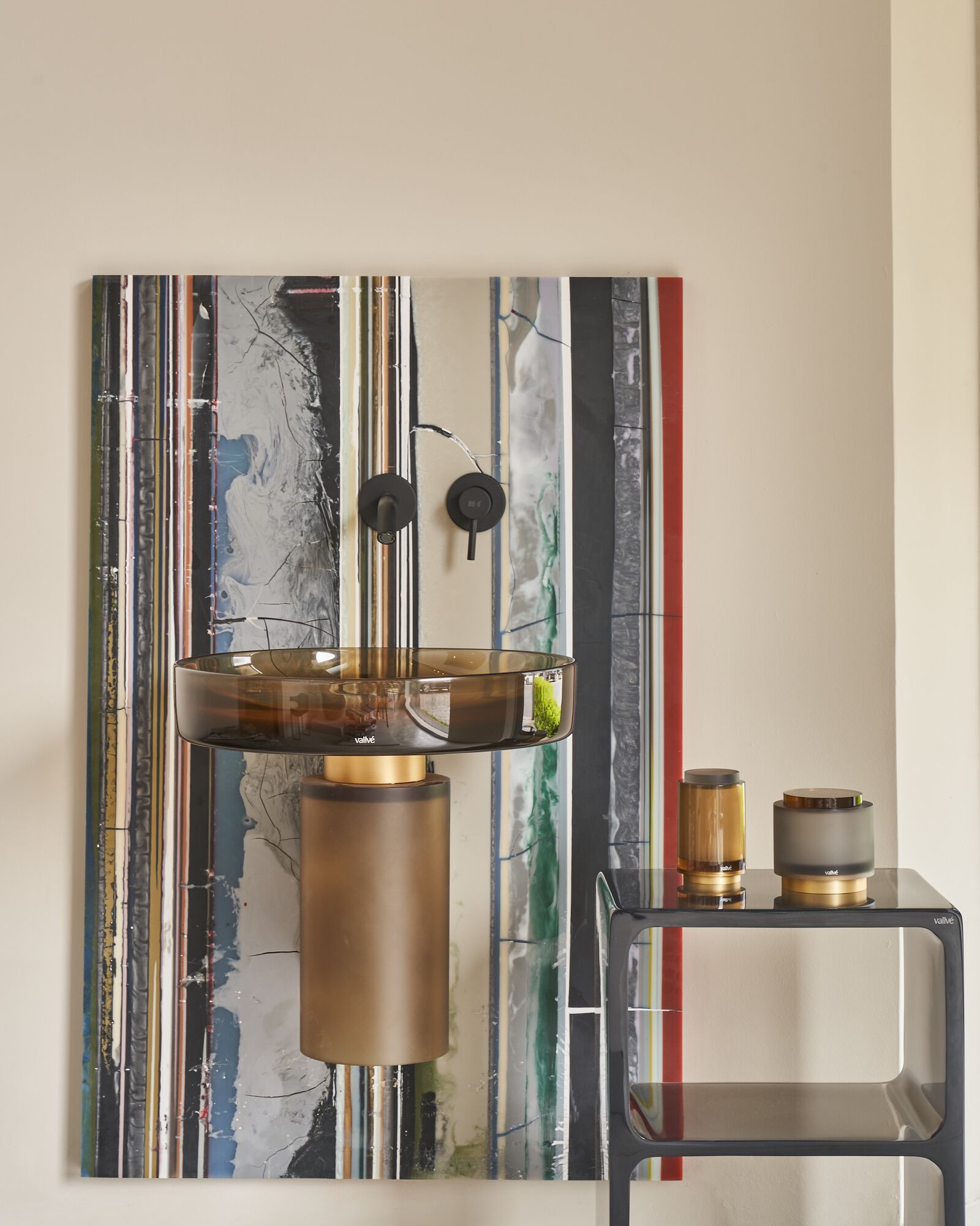 Круглый подвесной умывальник из смолы Vallvé NILO ARCH-00088540 - Вид №5