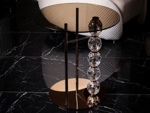 Круглый стеклянный журнальный столик для гостиной