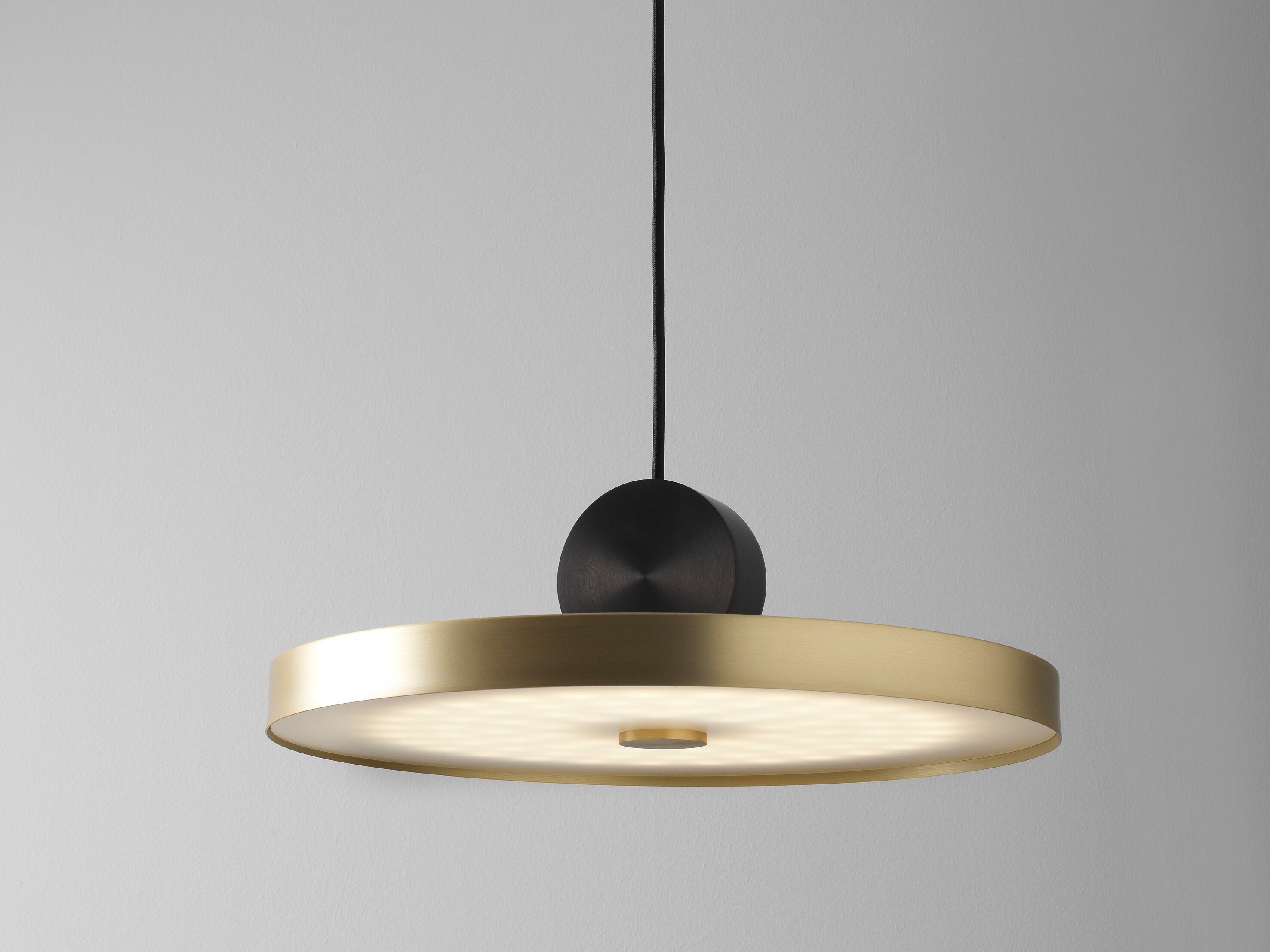 Латунный светодиодный подвесной светильник CVL Luminaires Calé(e) ARCH-00059851 - Вид №1