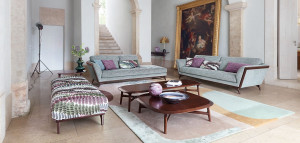 Круглый журнальный столик из МДФ