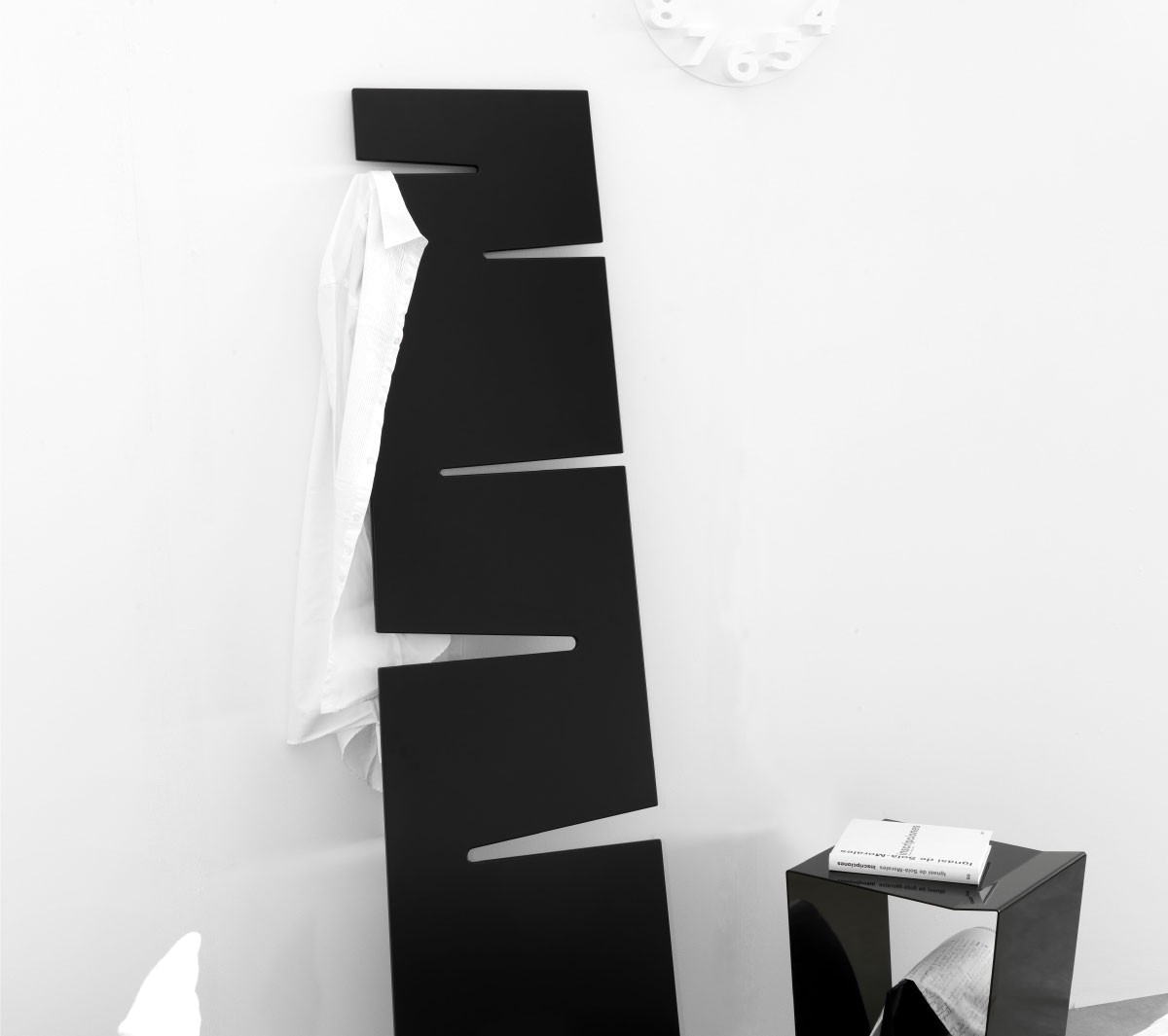 Ex.T LEAN Вешалка для полотенец черная EXLEANNE  - Вид №2