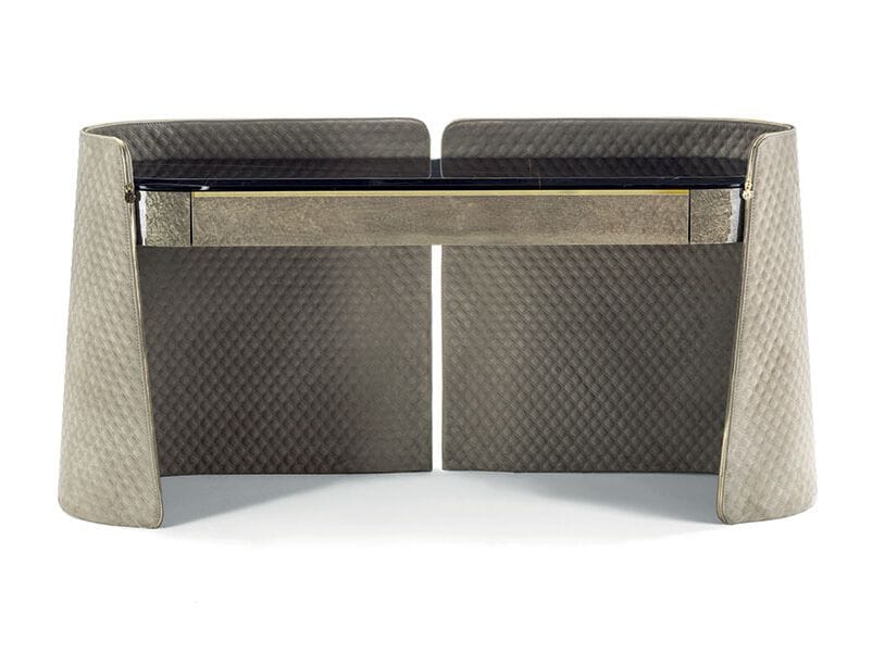 Мраморная консоль с стеганым покрытием Vittoria Frigerio Contarini ARCH-00108350