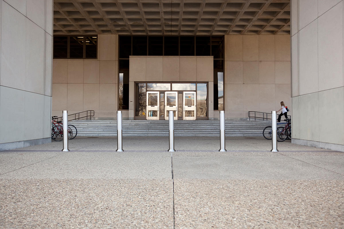 FSRT233 Столбик световой колонны  Forms-surfaces  - Вид №10