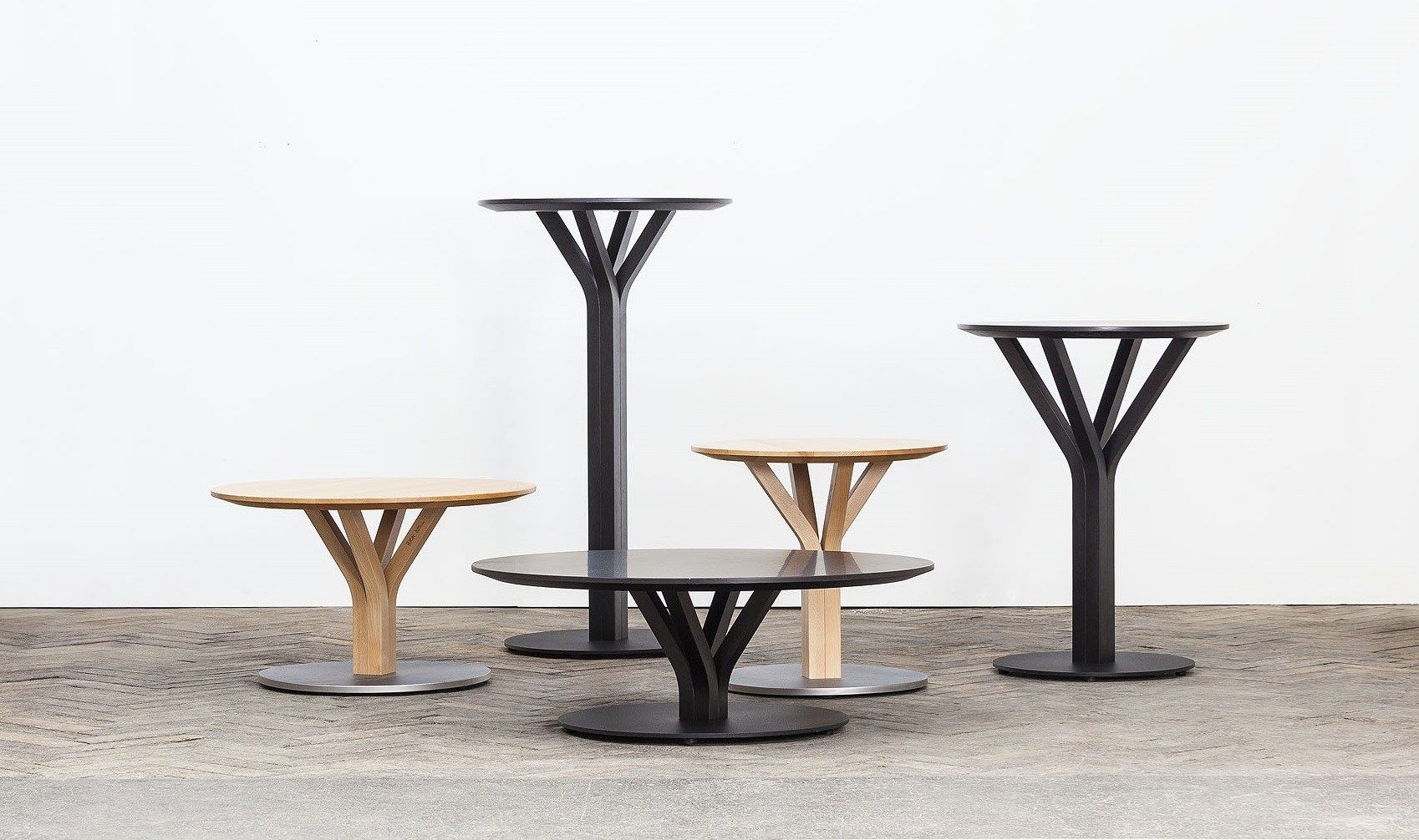 Квадратный стол для контракта TON Bloom Central ARCH-00130010 - Вид №1