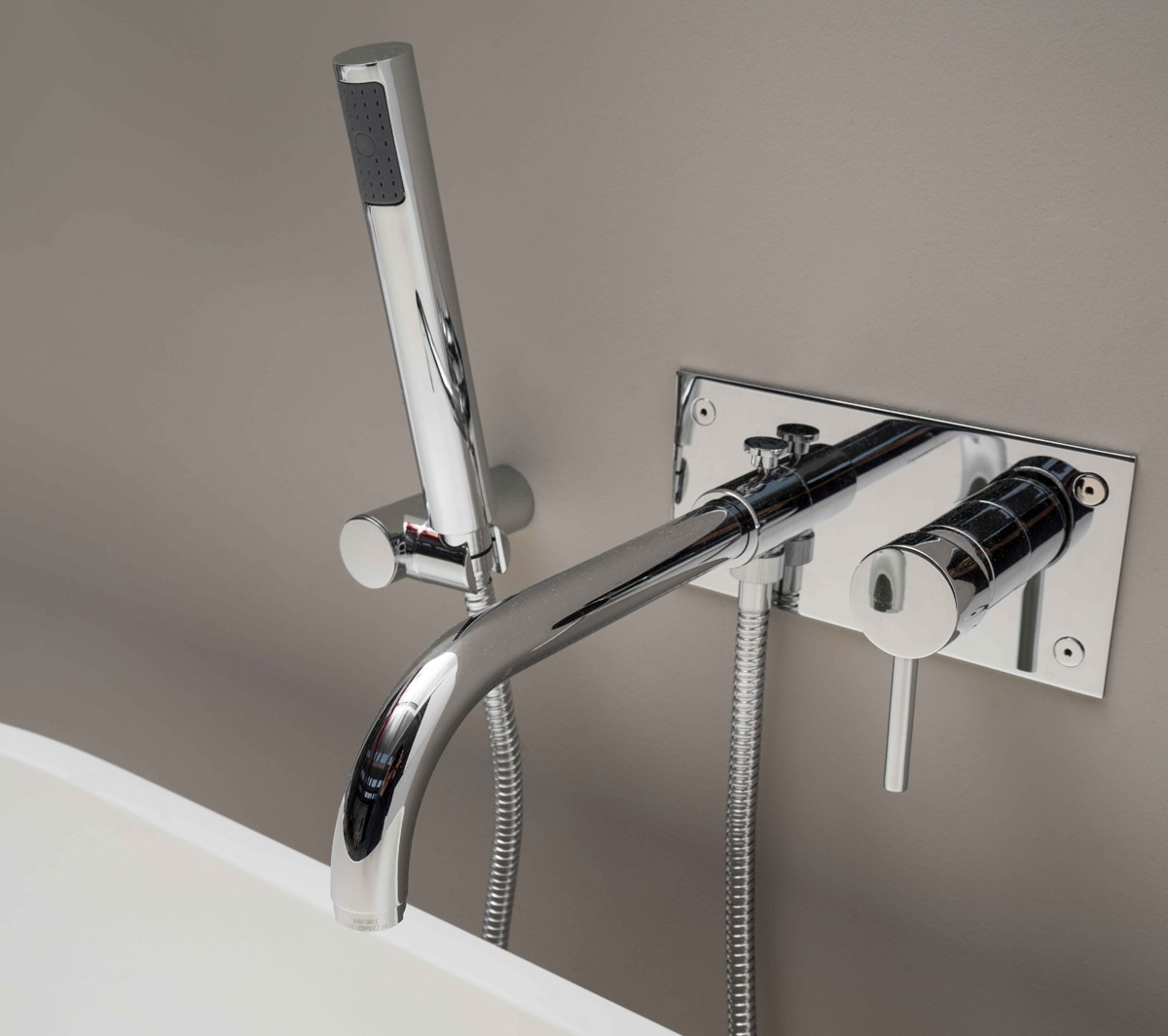 Ex.T MVP SLEEK Смеситель для ванны настенный EXMVPSLCR - Вид №1