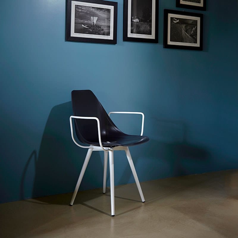 Полипропиленовый стул с коническими металлическими ножками ALMA DESIGN X Chair ARCH-00046016 - Вид №1