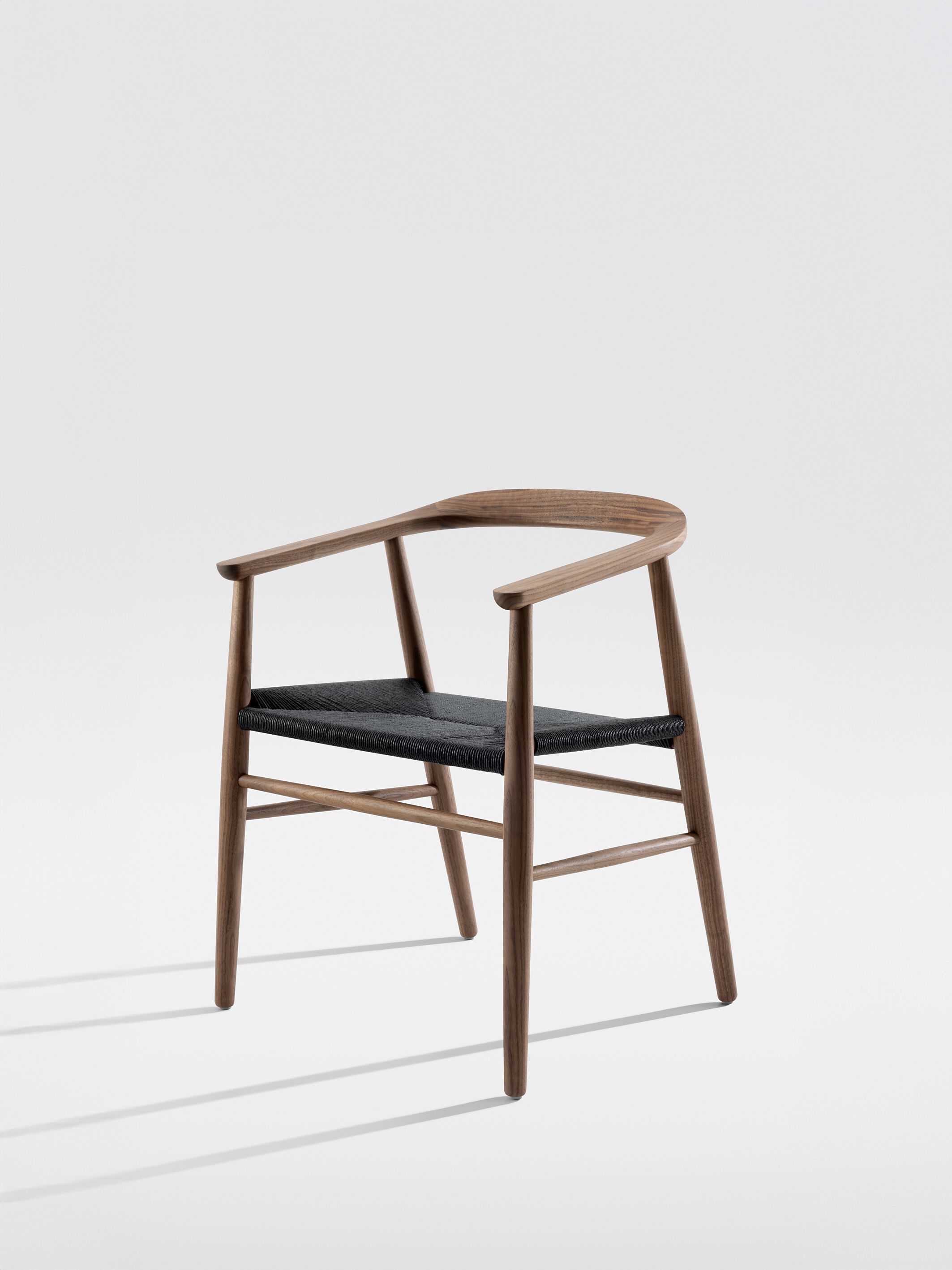 Деревянный стул с подлокотниками ZEITRAUM Кожа ARCH-00020084 - Вид №1