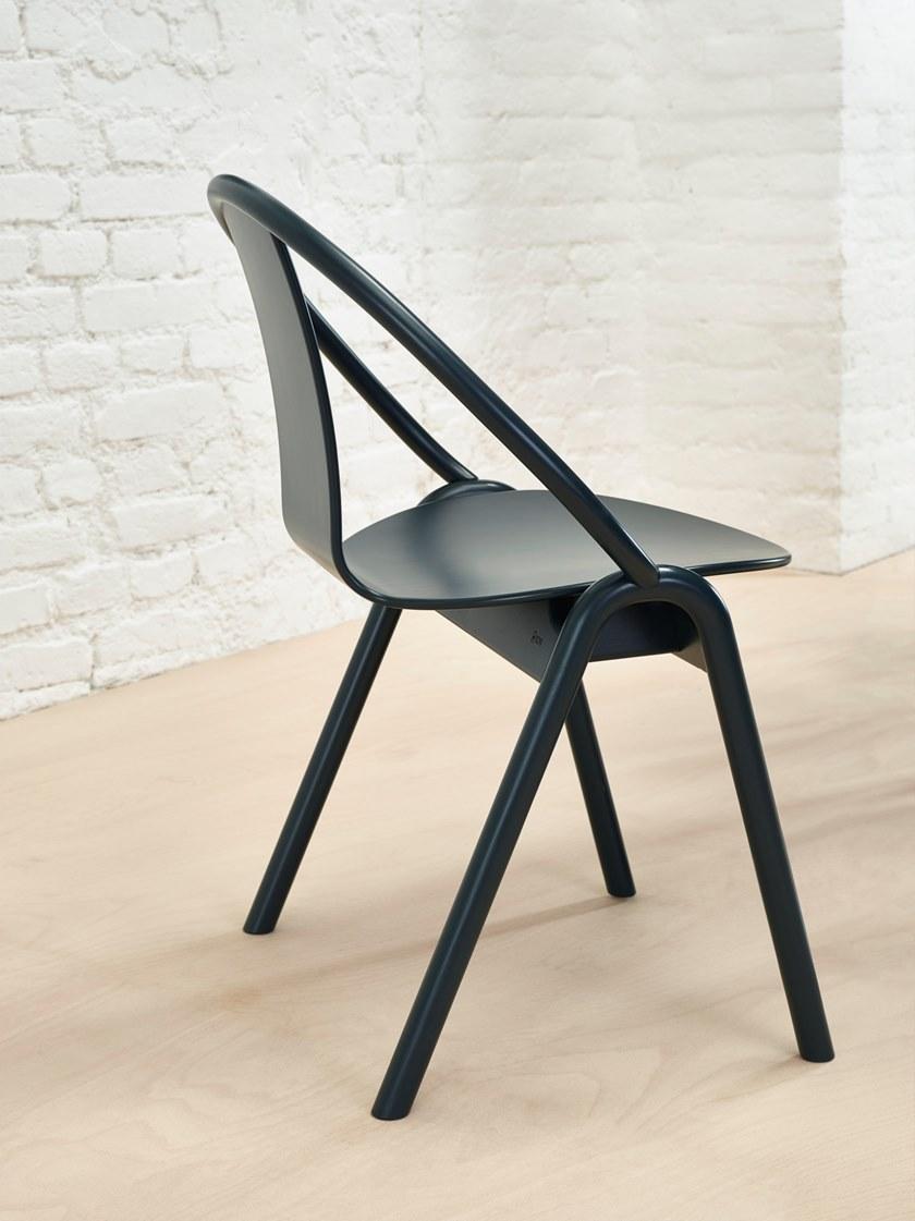 TON Штабелируемый деревянный стул с подлокотниками Again 311 005 - Вид №6