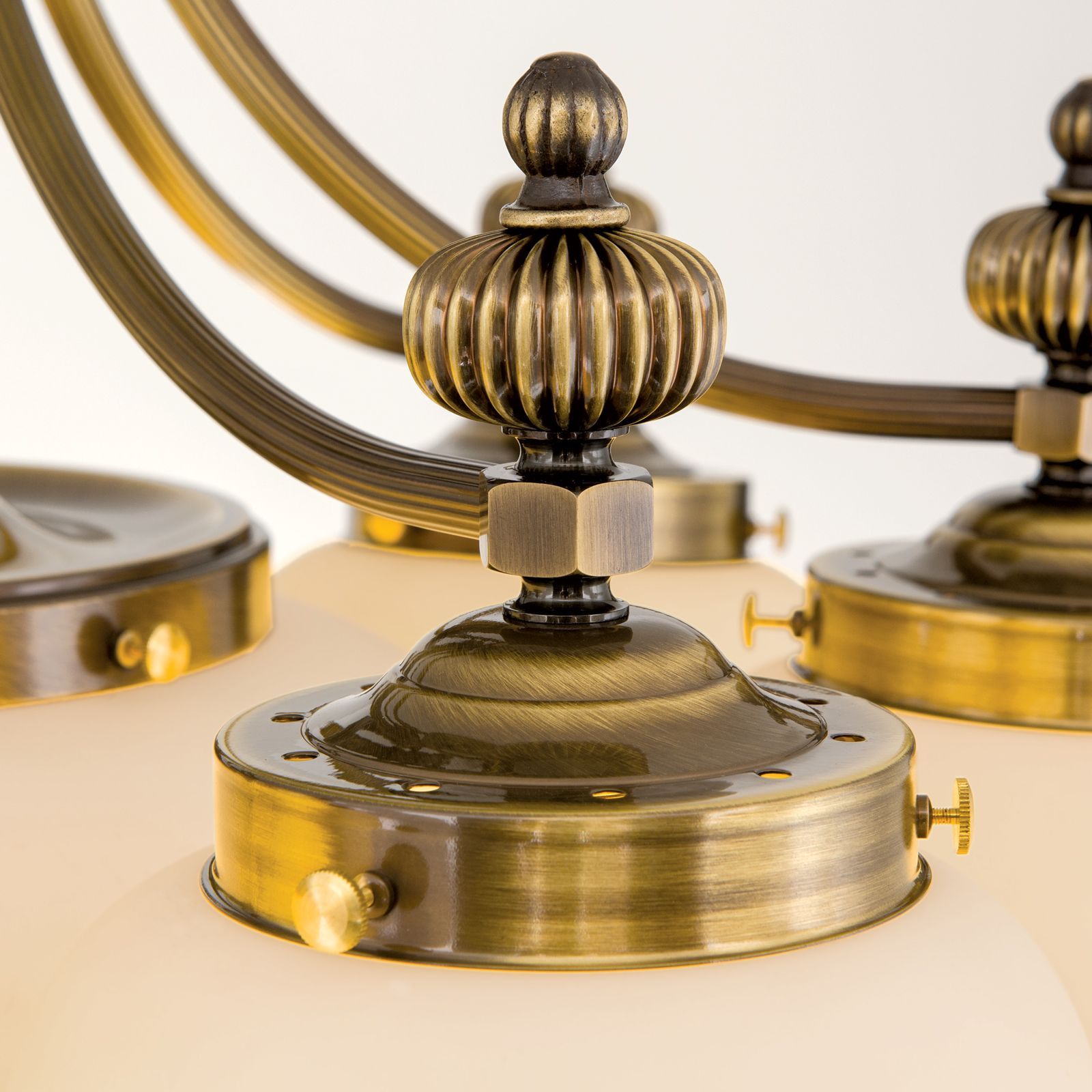 Люстра из латуни и стекла Orion Wiener Nostalgie ARCH-00047383 - Вид №6